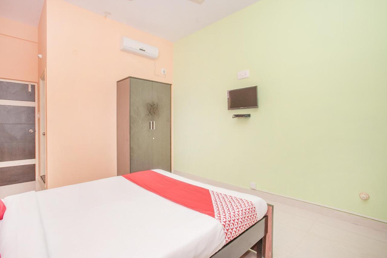 Oyo 24069 Flagship Aaira Inn Bangalore Exterior photo